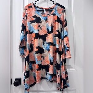 Abstract Brushstroke Tunic Top in Peach, Blue & Black